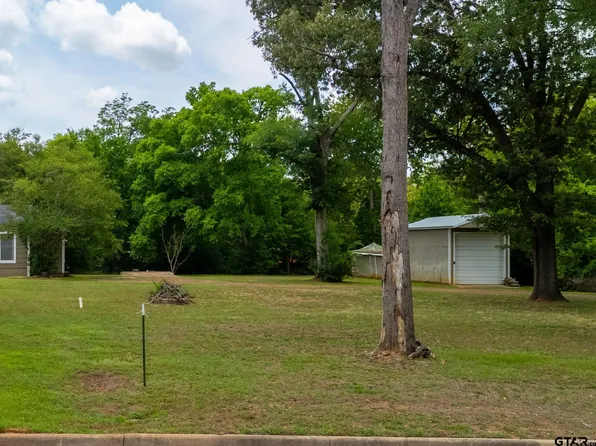 2115 S Sneed Ave, Tyler, TX 75701