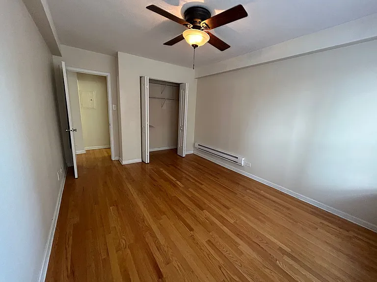4180 Marine Terrace Apartments — Photo 98