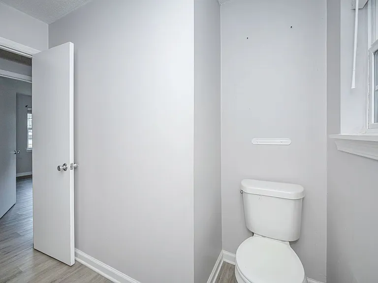 201 Audrey Cir — Photo 24