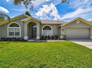 29435 Allegro Dr, Zephyrhills, FL 33543