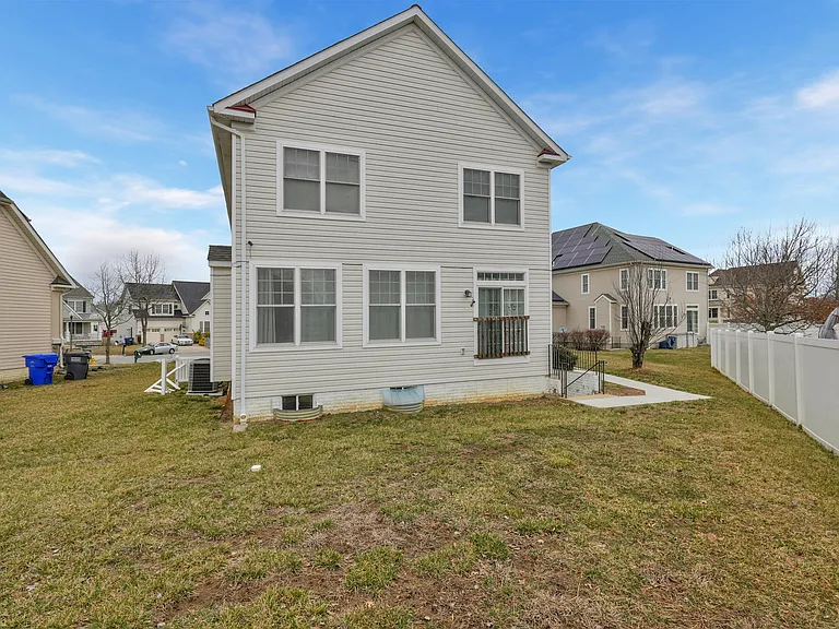 4663 Pebble Beach Ct — Photo 15