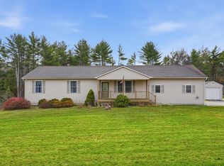 29 Kelliher St, Glenburn, ME 04401