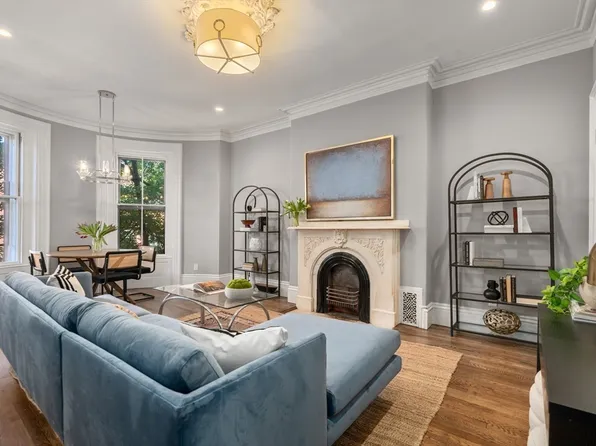 96 Pembroke St #2, Boston, MA 02118