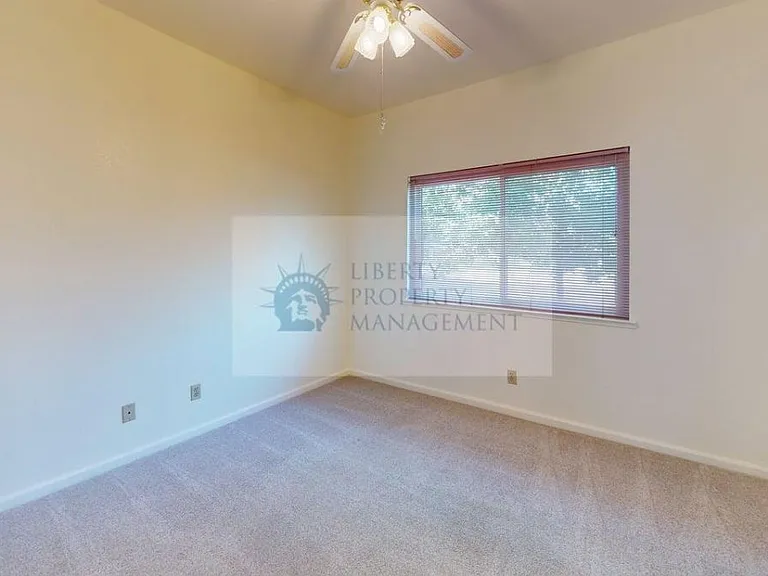 3936 Felton Way — Photo 21