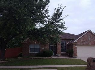 5816 Gloucester Ct, Arlington, TX 76018