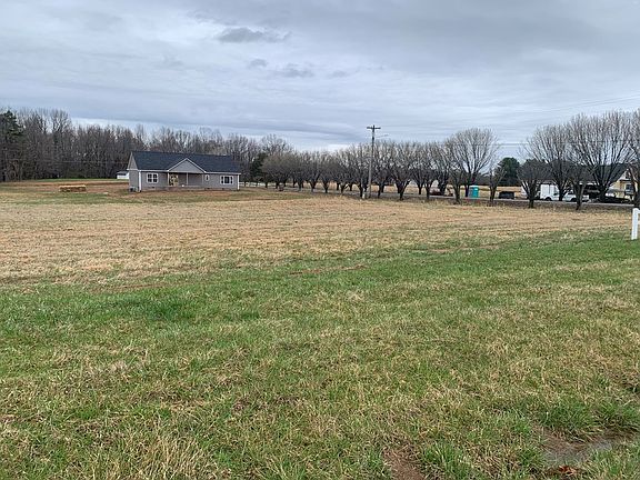 2nd image of LOT 2 Byrdstown Hwy