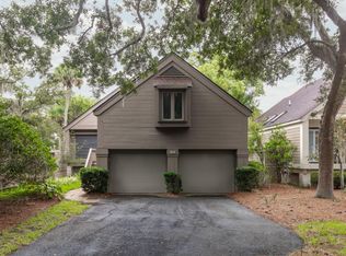 1022 Embassy Row Way, Johns Island, SC 29455
