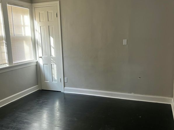 louisville-kentucky-73506356 picture