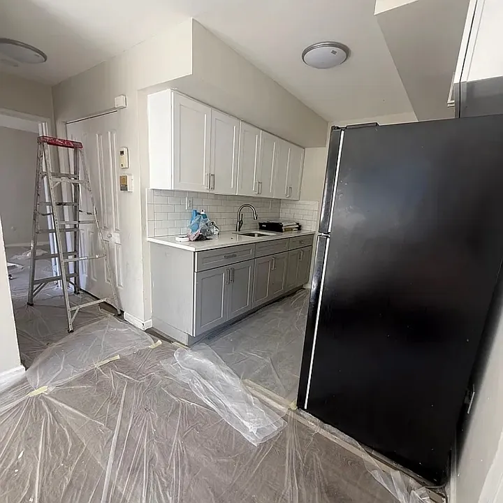 328-329 Roseville Ave #2A