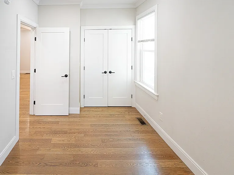 41 Fairbanks St #3 — Photo 16