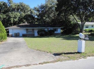 206 Glenn St, Leesburg, FL 34748