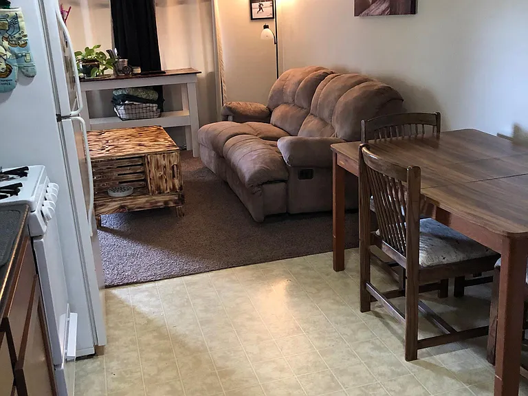 180 McKinley Ave #7 — Photo 4