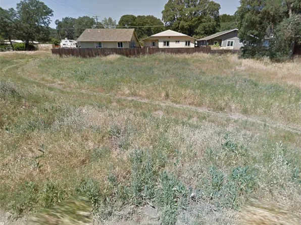 3357 Brown St, Clearlake, CA 95422