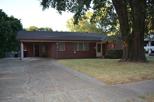 1st image of 3848 Elmer Ln