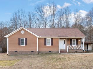 106 N Valley Dr, Louisburg, NC 27549