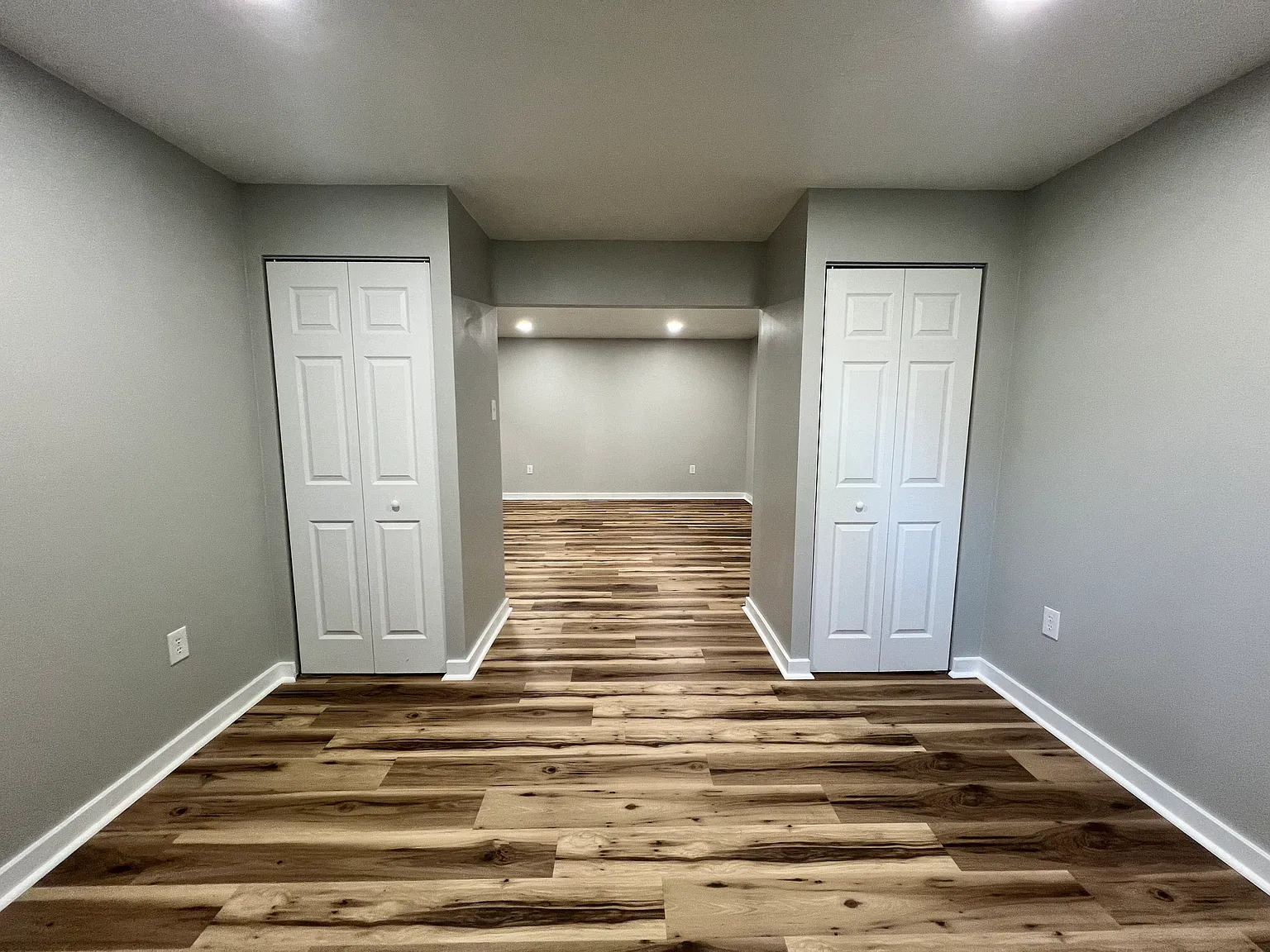 1507 Hudson St — Photo 3