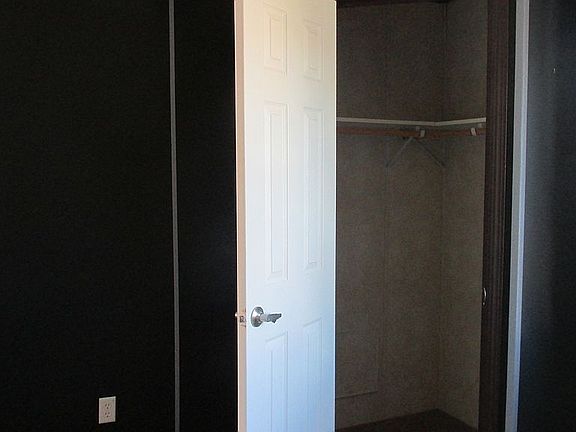 4th image of 6007 S Belfair Pl