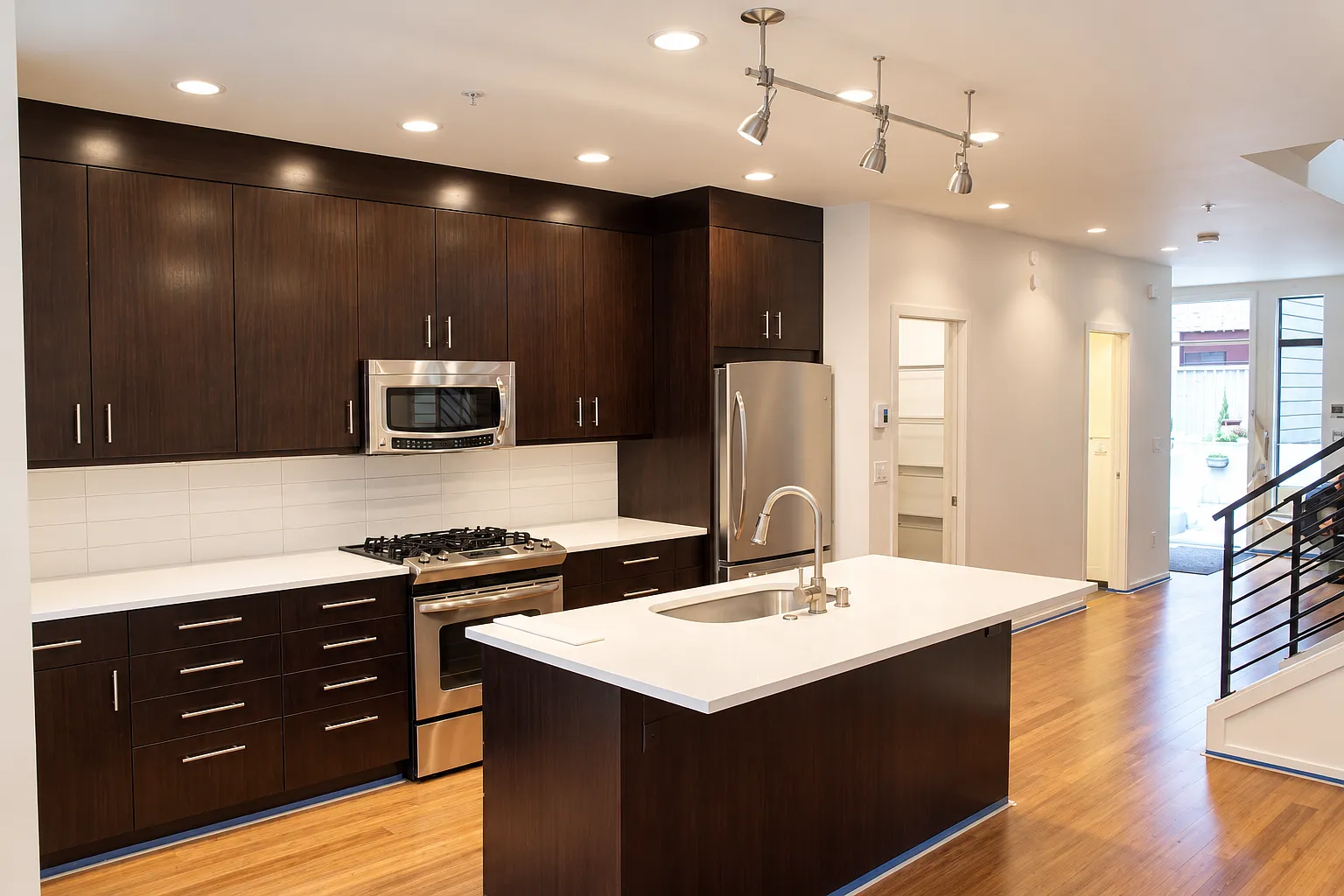 1814B 11th Ave — Photo 3