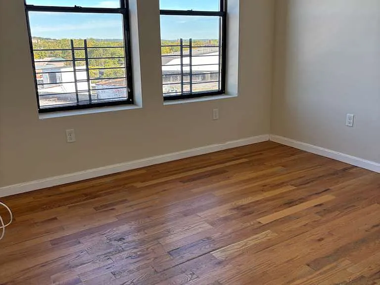 42 Broadway #5B — Photo 3