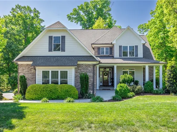 8179 Sanfords Creek Dr, Colfax, NC 27235