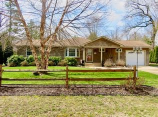 6 Laurie Dr, Southampton, MA 01073