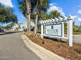 115 River Gate Ln #1, Wilmington, NC 28412