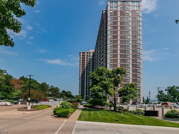 12900 Lake Ave APT 707, Lakewood, OH 44107
