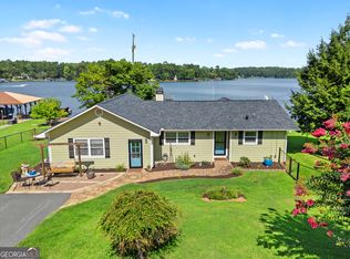 276 Roberts Point Rd, Jackson, GA 30233