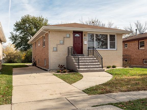 3rd image of 18053 Edwards Ave