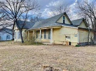 735 8th Ave NW, Ardmore, OK 73401