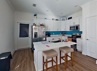 160 Date Palm Ln, Freeport, FL 32439