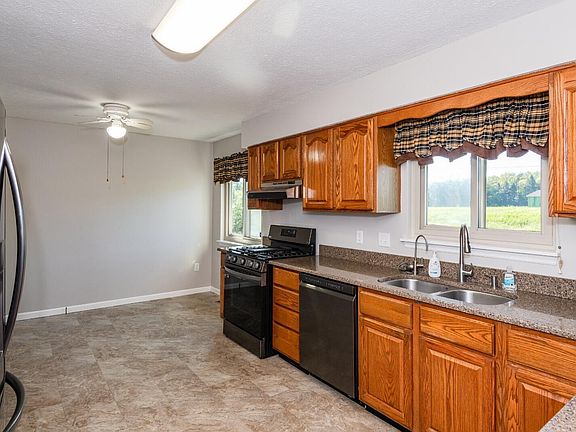 5th image of 2046 Brandy Mill Ln