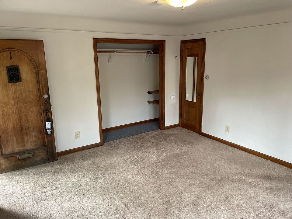 1st image of 2135 4th St APT 1