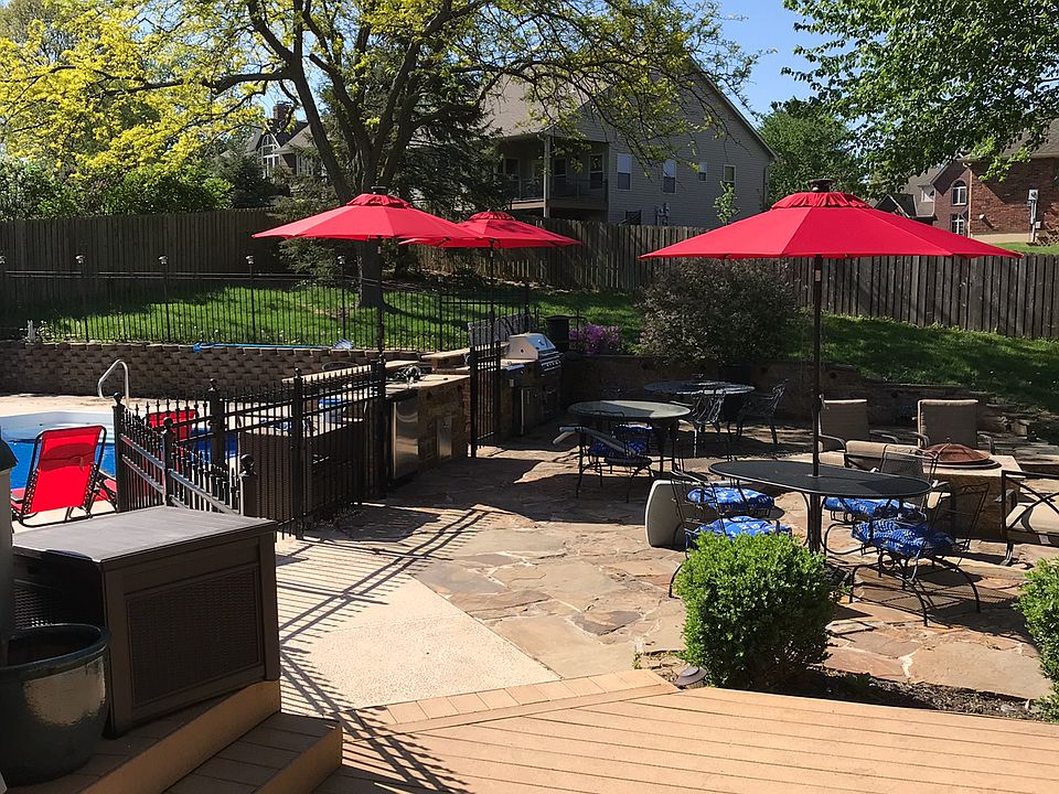 1st image of 4606 Woodfield Dr