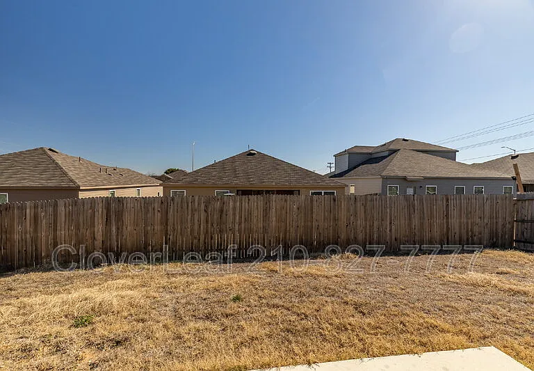 227 Stevens Smt — Photo 31