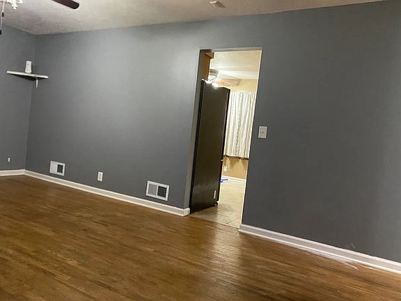 5th image of 12206 Orchard Ave