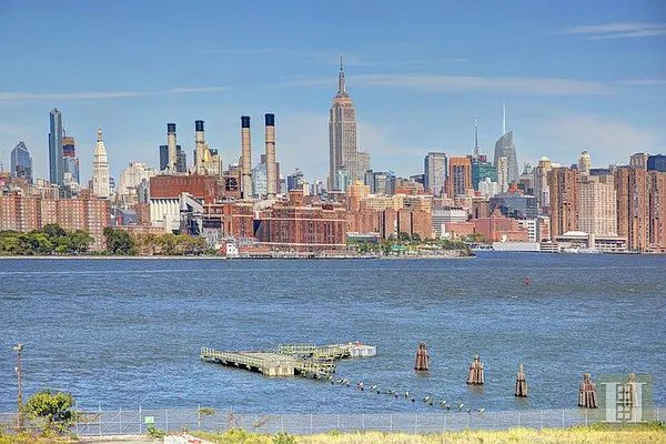 Rented by Halstead Real Estate | media 8