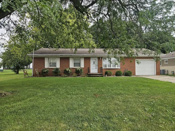 1211 E Indiana Ave, Pontiac, IL 61764