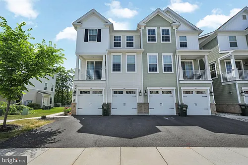 228 Park Ln Photo 1