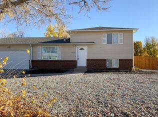 15817 E Brown Ave, Aurora, CO 80013