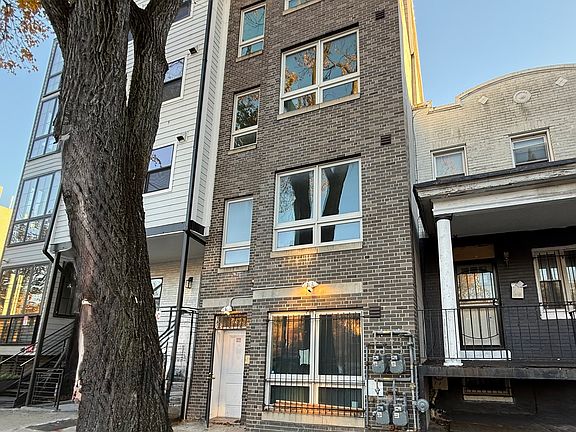 3rd image of 2009 Benning Rd NE #2