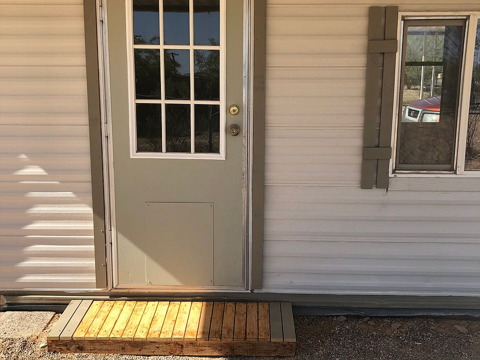 2nd image of 10524 N Kit Carson Dr