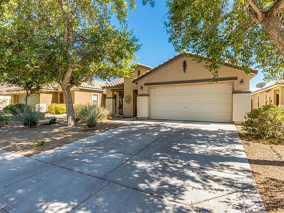 3rd image of 40099 W Tamara Ln