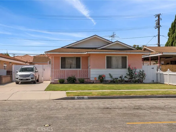12016 186th St, Artesia, CA 90701