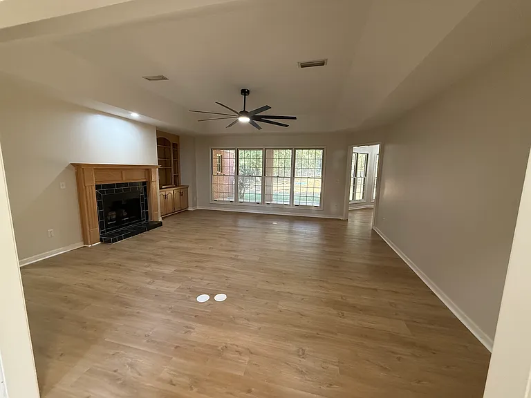 107 Mulberry Ct — Photo 19