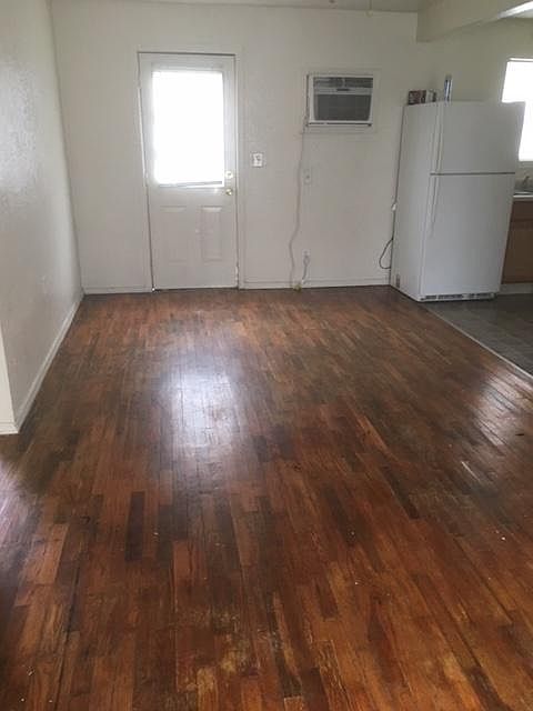2nd image of 229 Casteel Ln #A