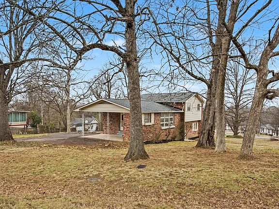 3rd image of 339 Bonnahurst Dr