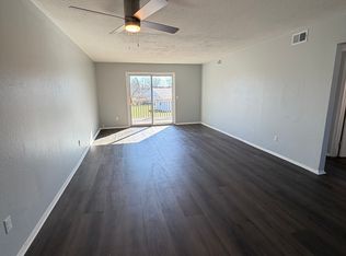 9095 Harper St #104, Linden, MI 48451