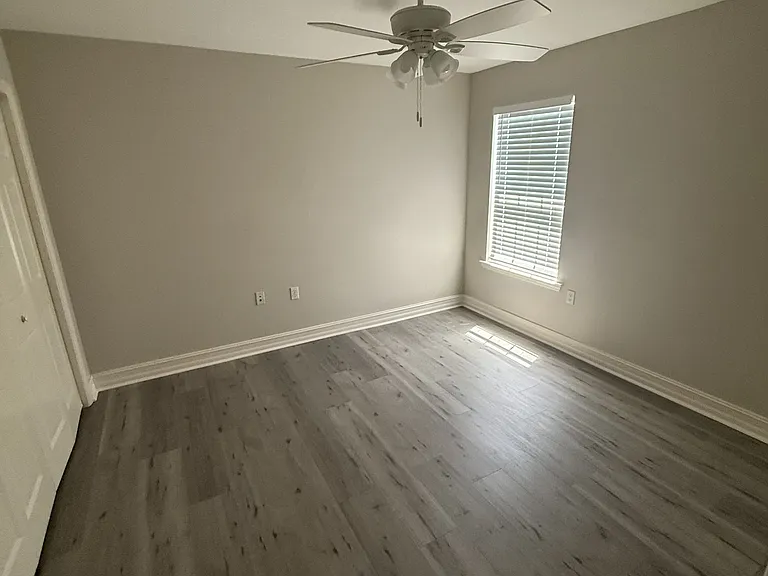 1529 Crescent Hills Dr #1 — Photo 9