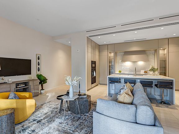 3rd image of 200 SE Mizner Blvd #106